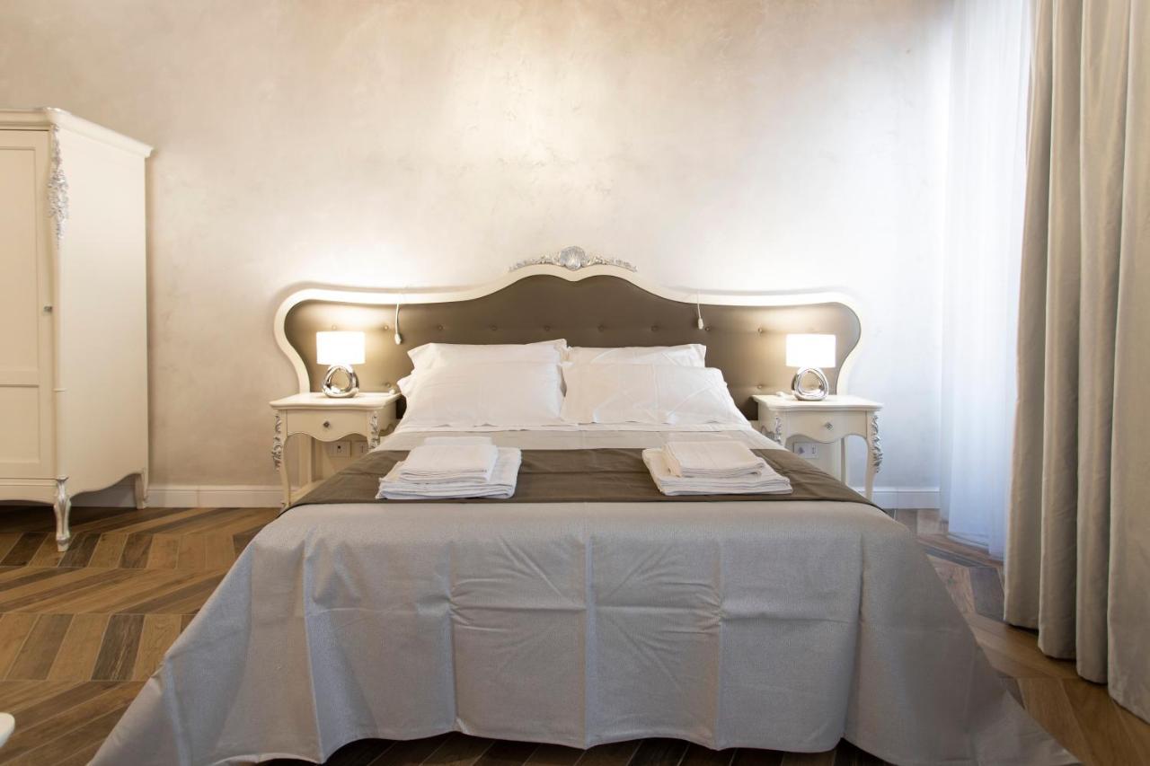 Palazzo Fracassini Guest house Rome