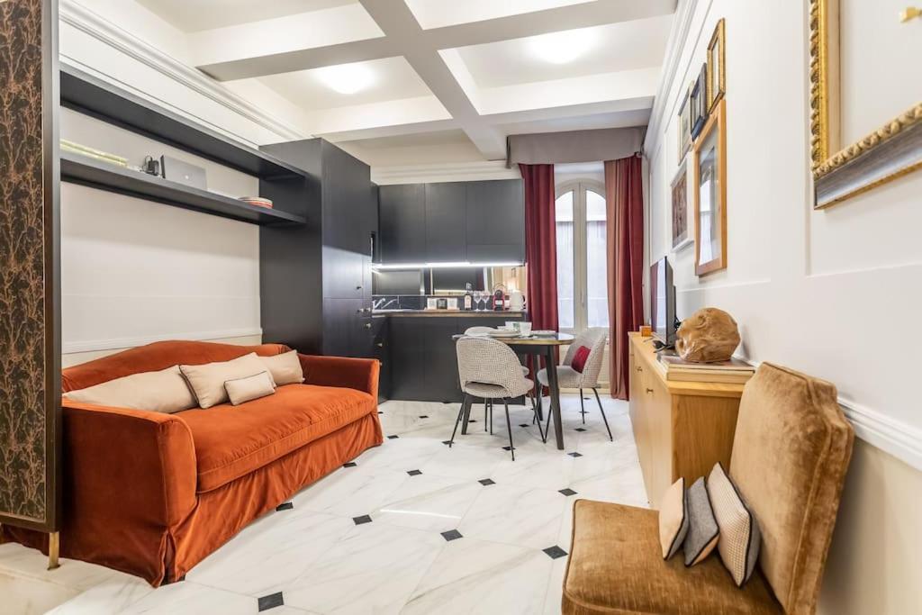 Stylish Spanish Steps Retreat Appartement Rome