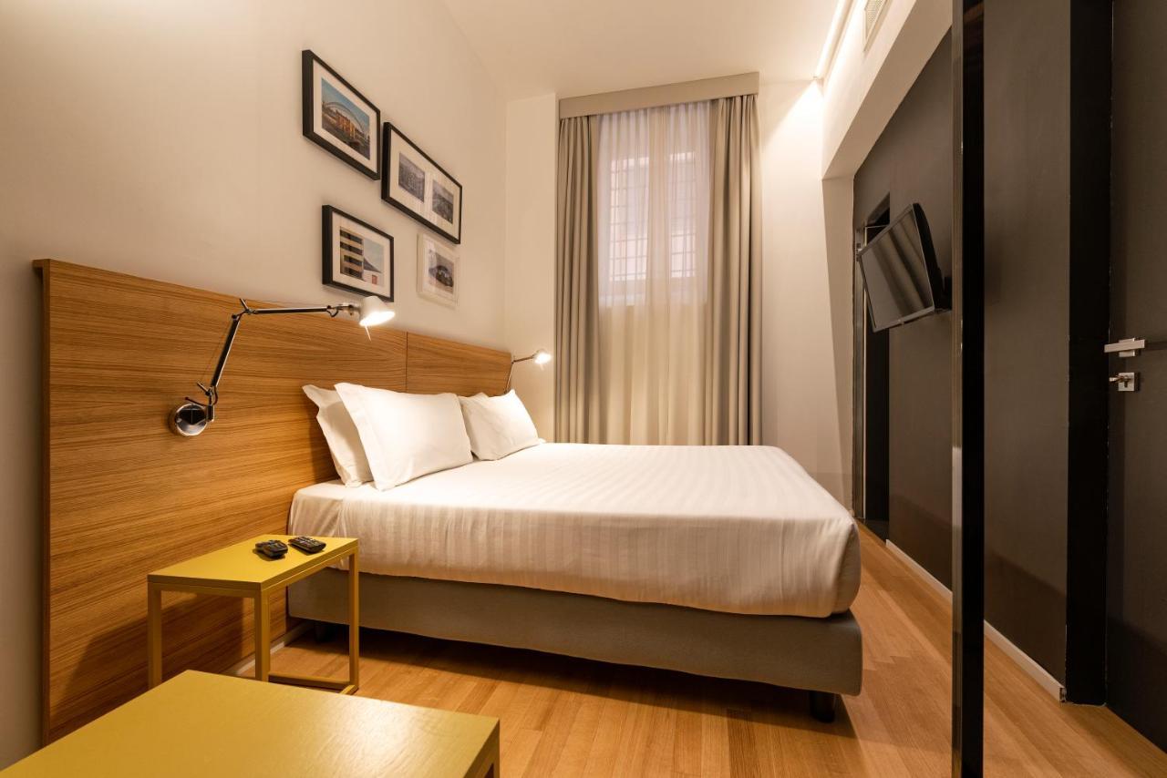 Coronari Palace Hotel 3*