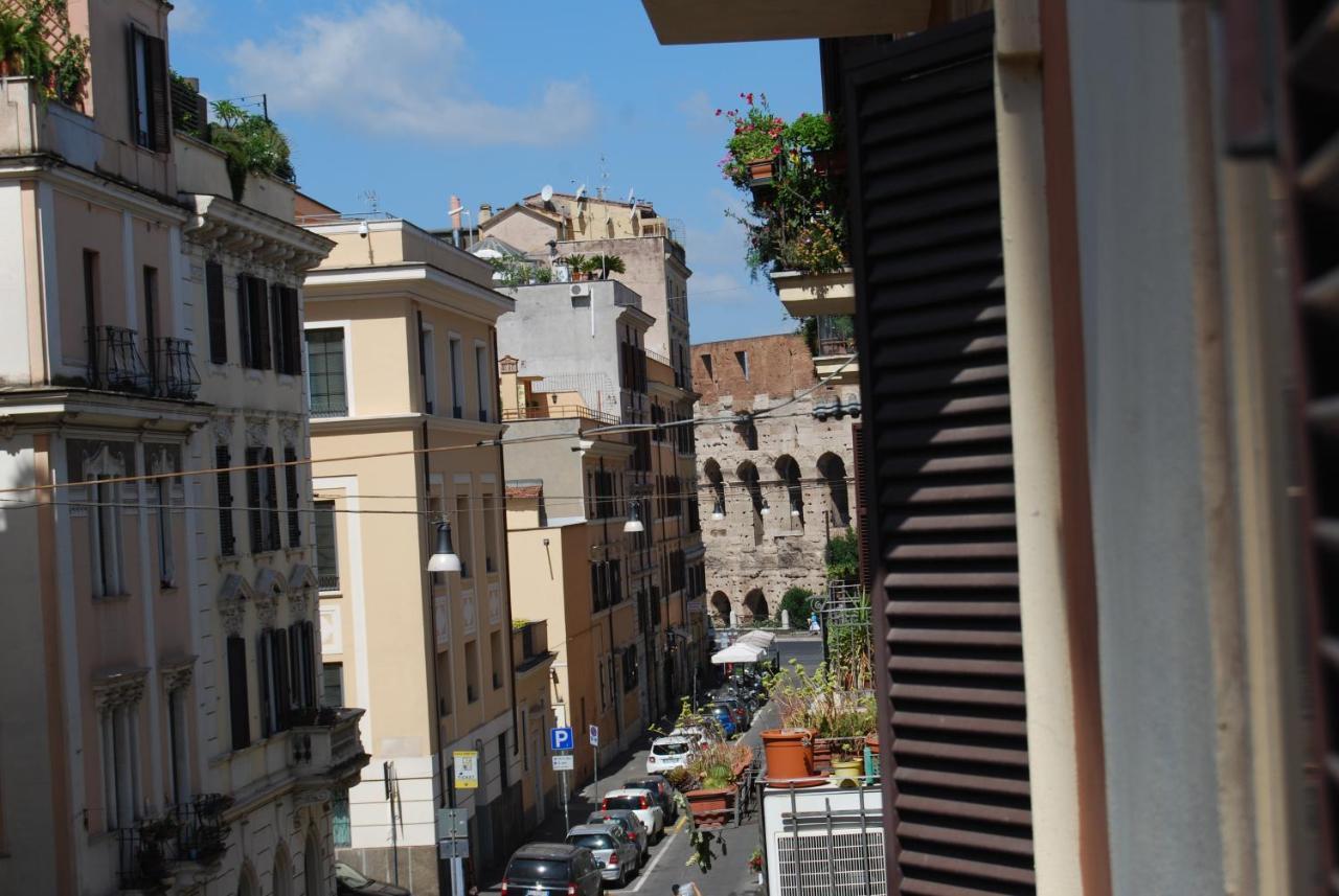 Nuances The Colosseum Apartamento *