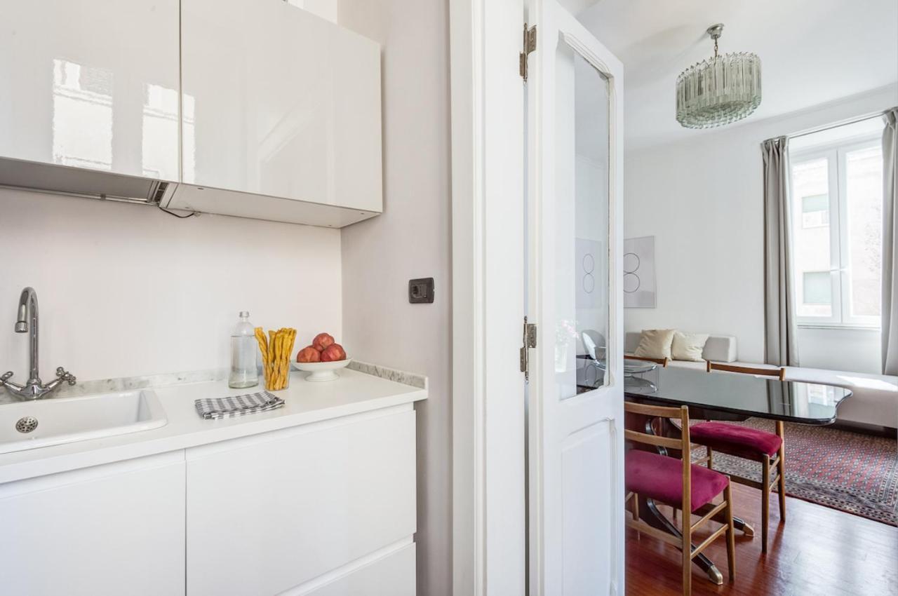 Trastevere Glorioso Wood 2 Bedrooms Apartment