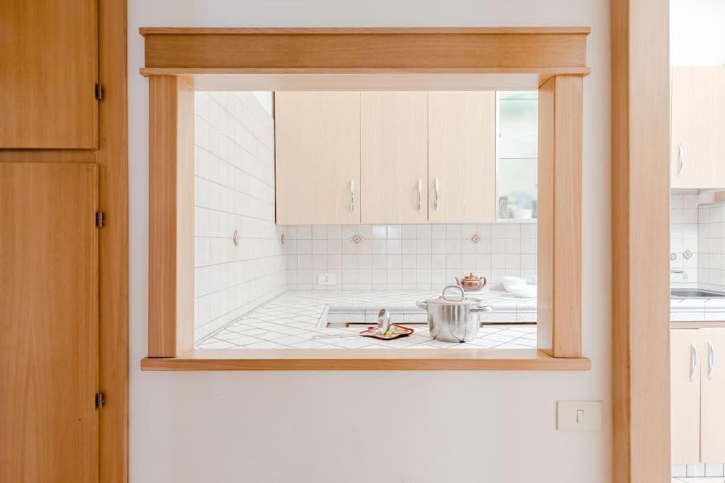 Elegant Via Veneto By Varental Apartment Rome