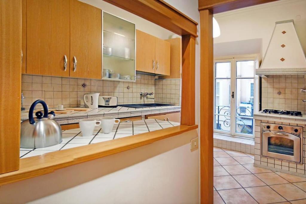 Apartment Elegant Via Veneto By Varental