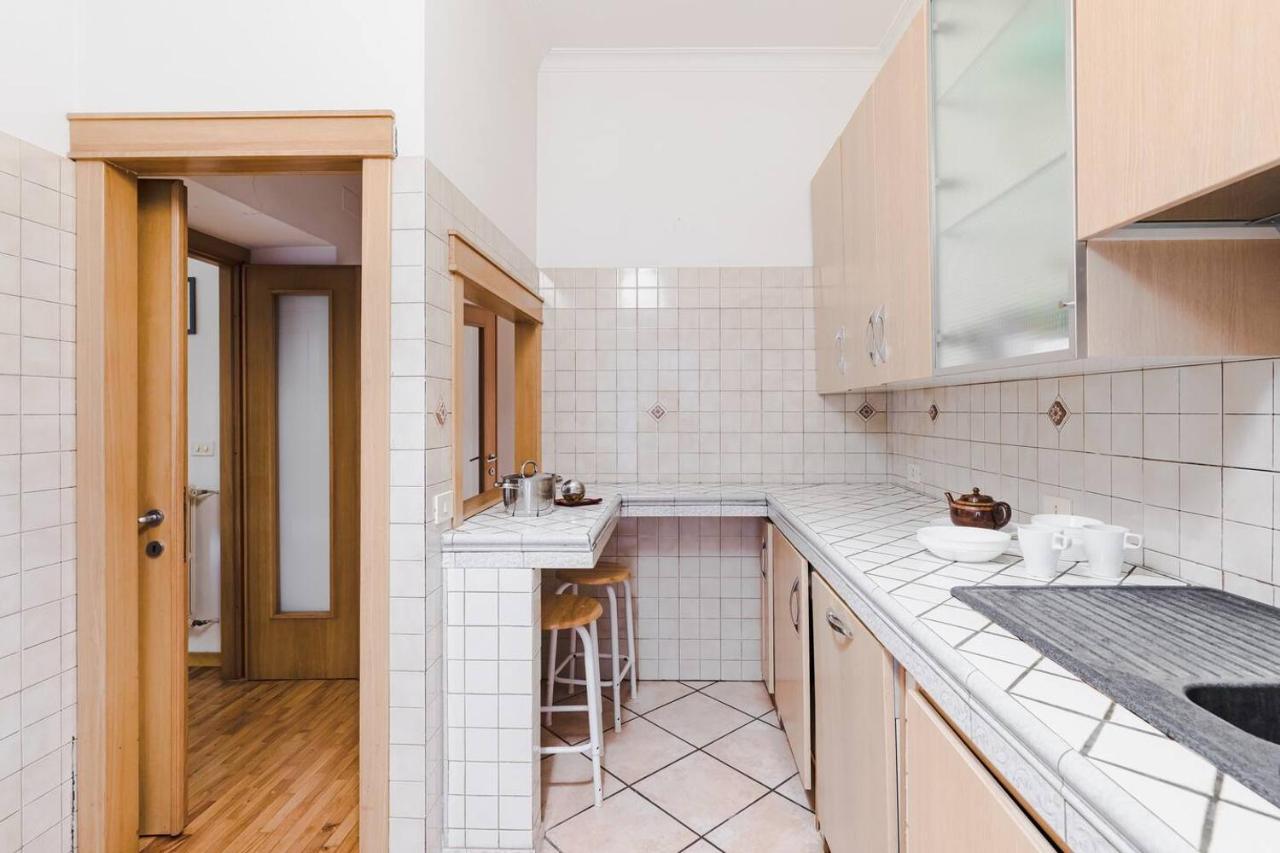Elegant Via Veneto By Varental Apartment