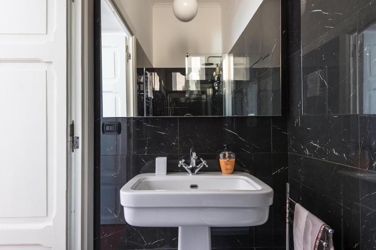 Trastevere Glorioso Wood 2 Bedrooms * Rome