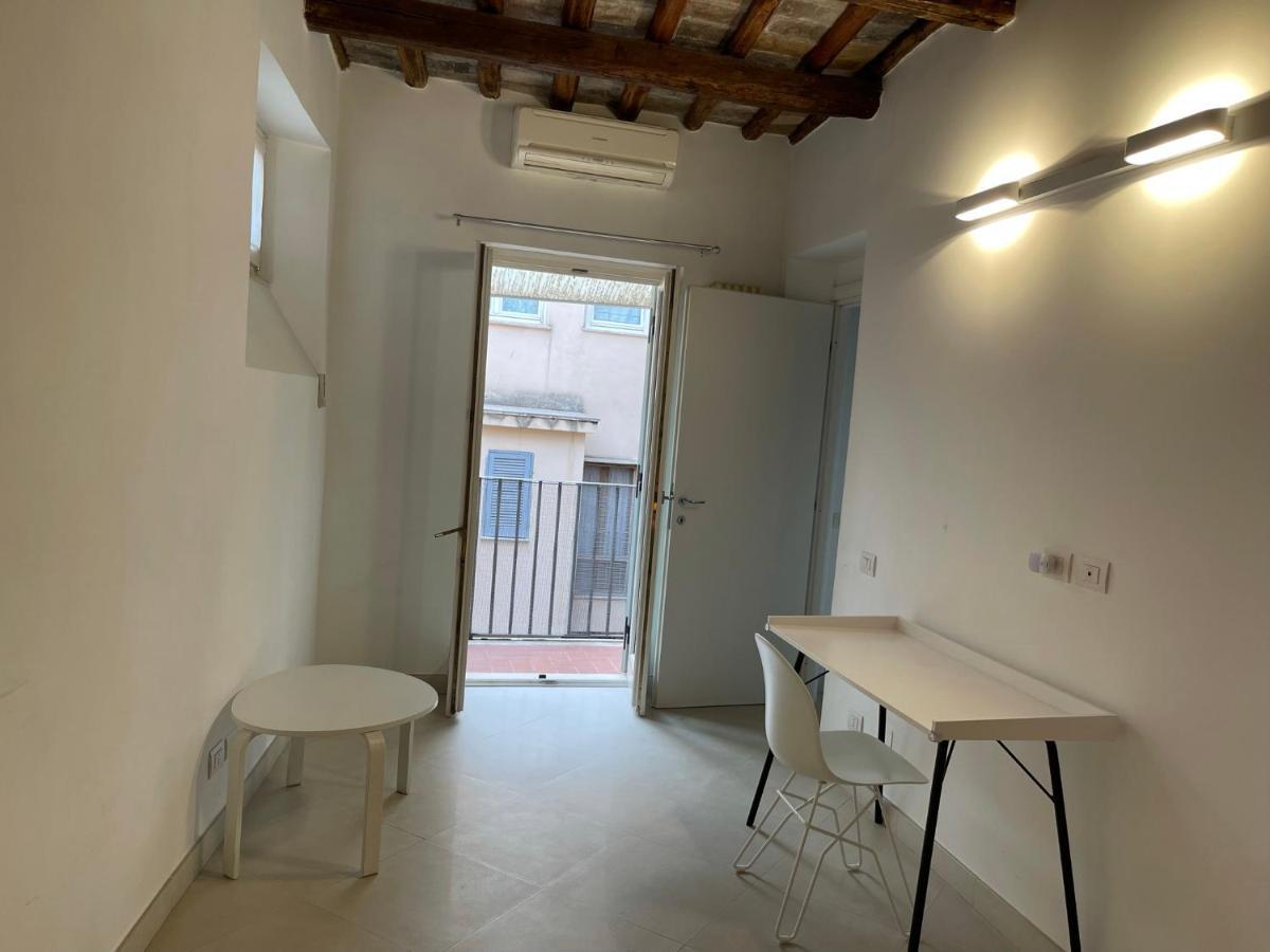 Reginella Apartment *