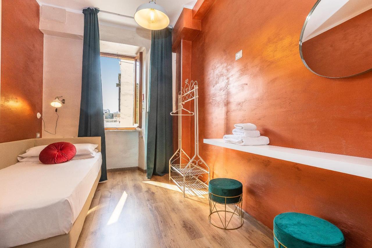 Apartment Lovely New Via Genova Rome