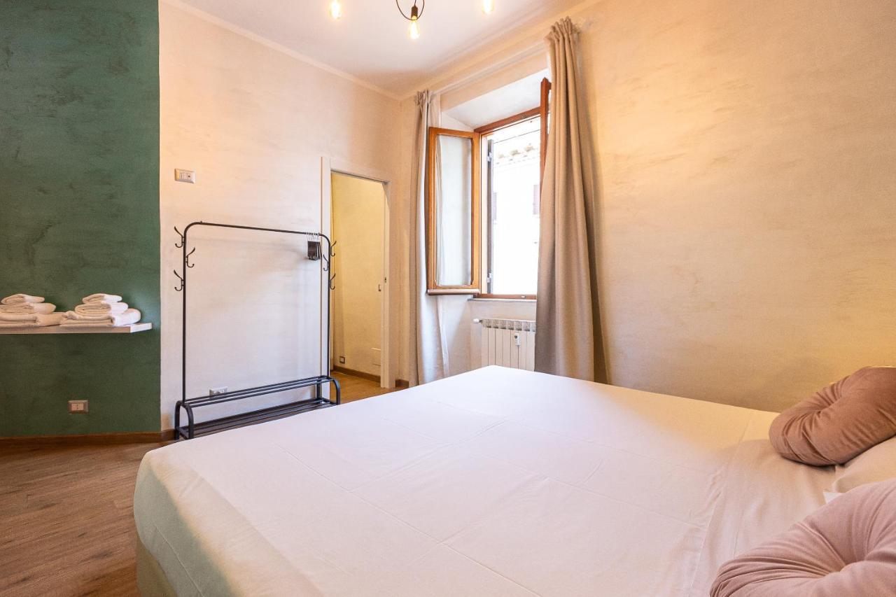 Apartment Lovely New Via Genova Rome