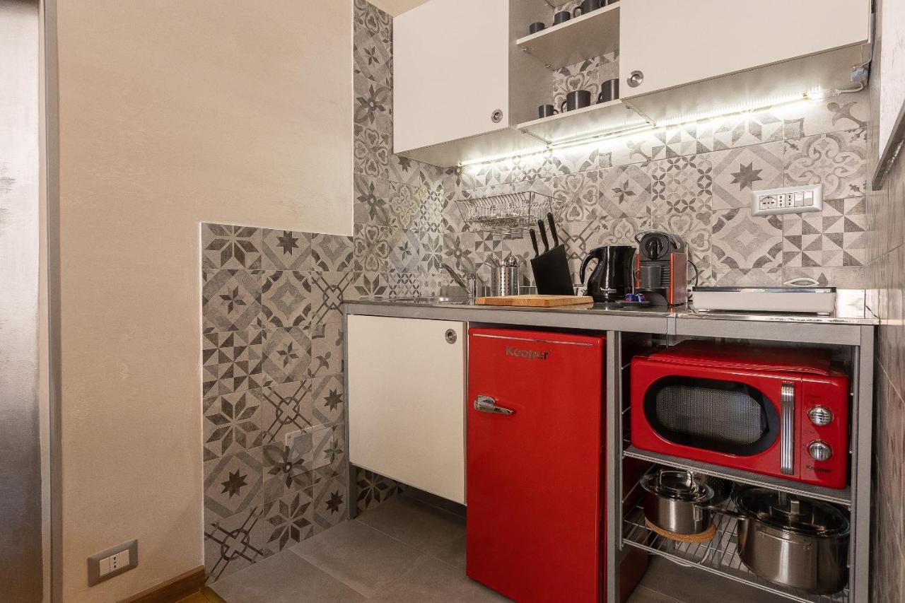 Apartment Lovely New Via Genova Rome