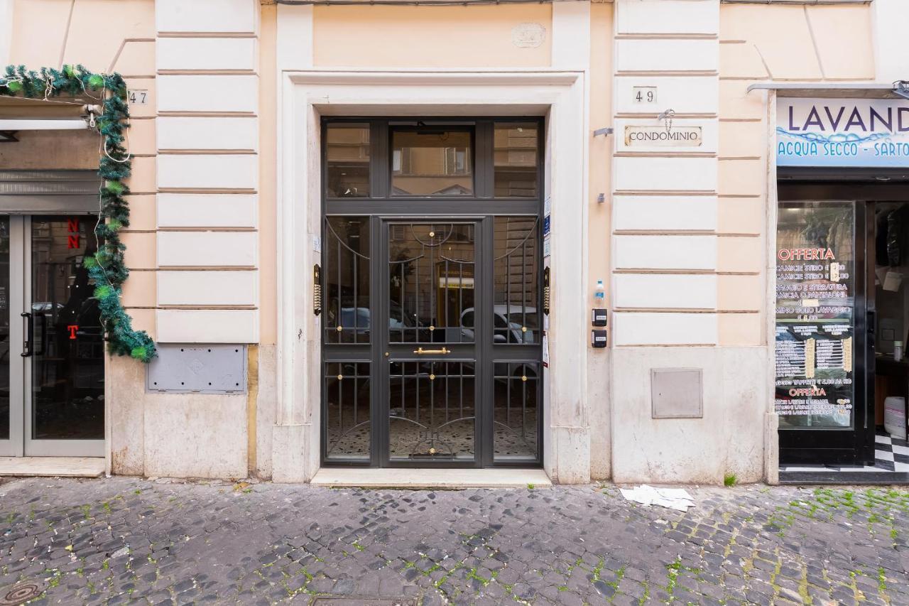 Apartment Vatican Santa Maura 49 Rome