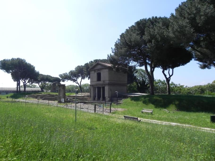 Paola And Mirko Bed & Breakfast Rome