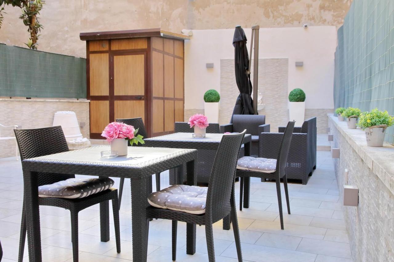 Guest house Colosseo *