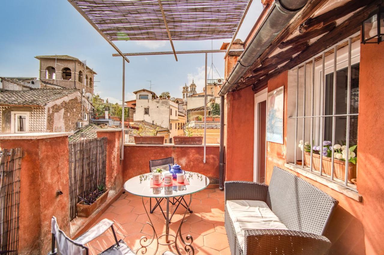 Lovely Attic With Private Terrace By Piazza Navona Appartement Rome