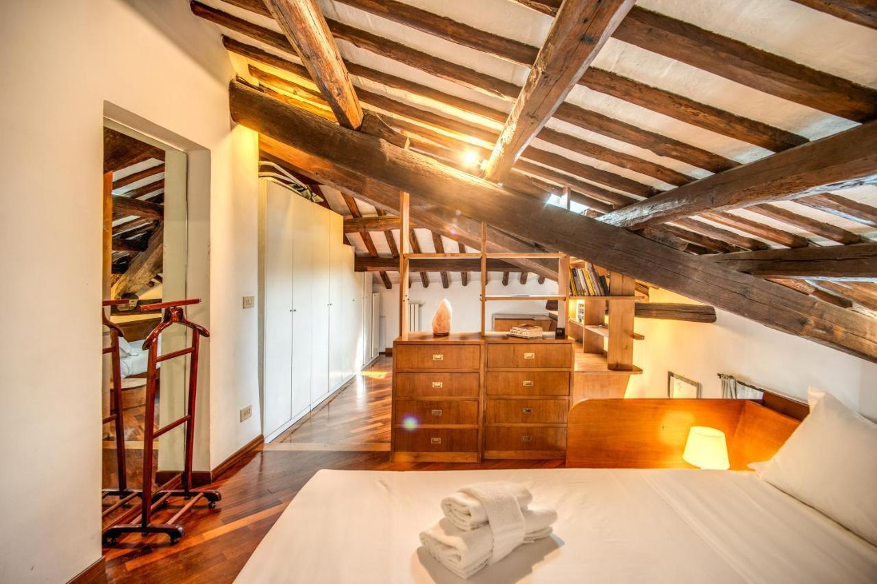 Lovely Attic With Private Terrace By Piazza Navona Appartement