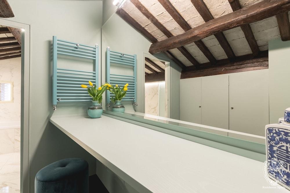 Maison Giulia By Hili Acomodação com café da manhã  2*
