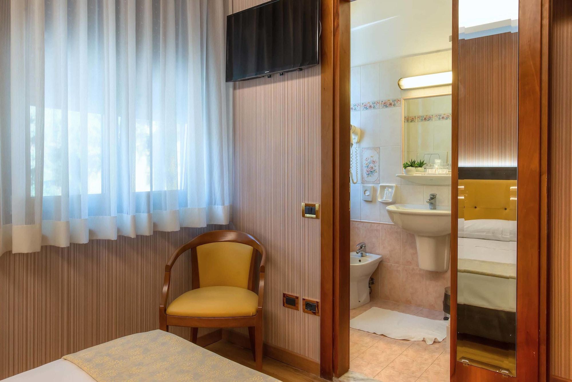 Hotel Santa Prisca Rome