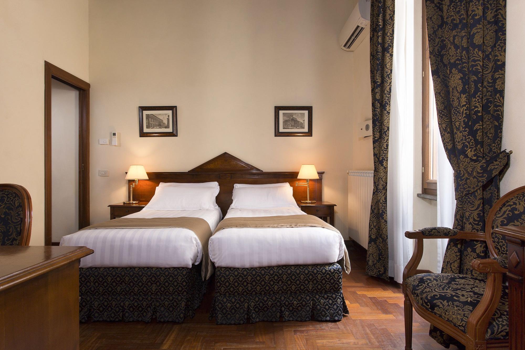 Hotel Teatro Pace 3*