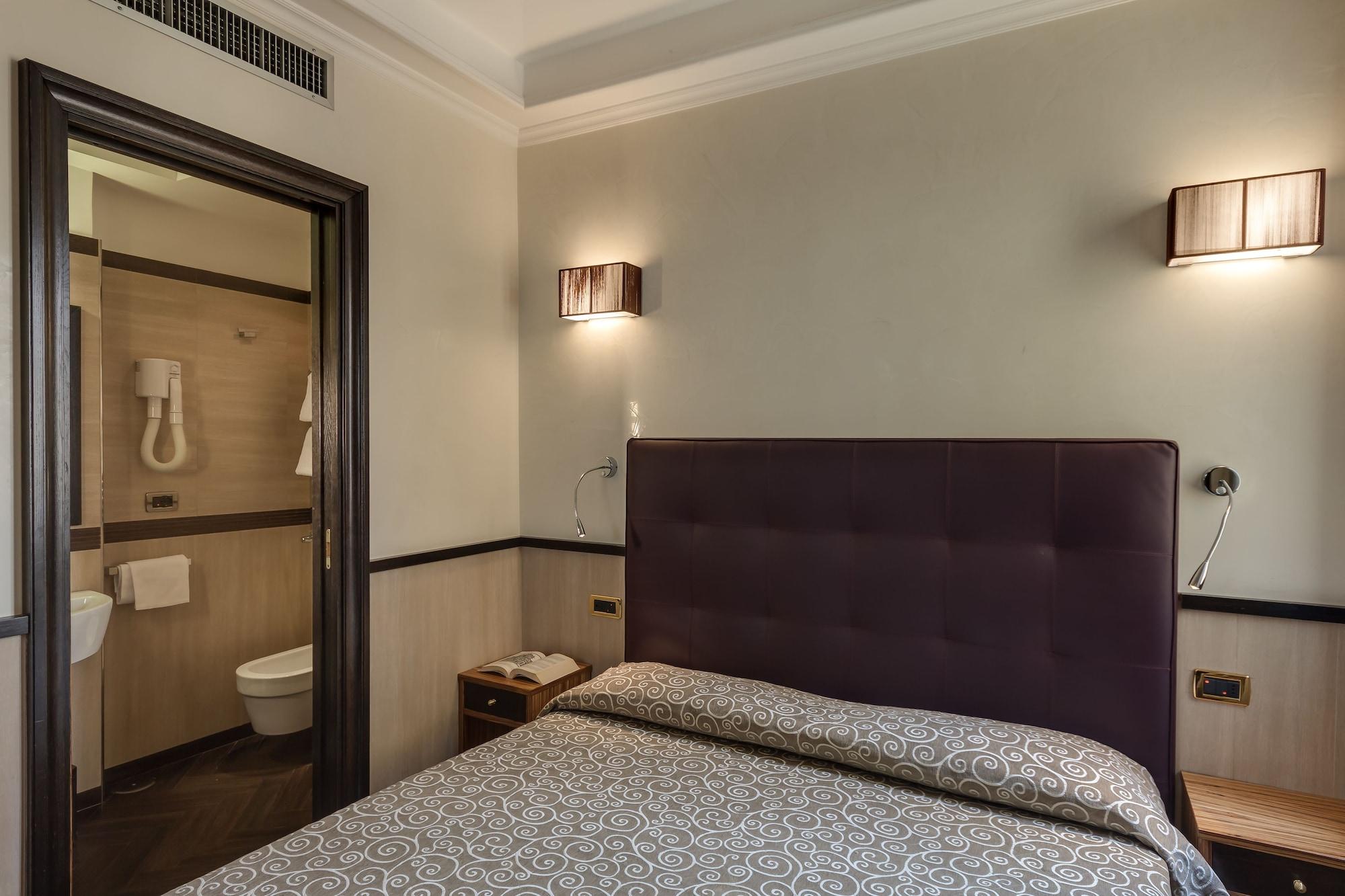 Hotel Borromeo 3*