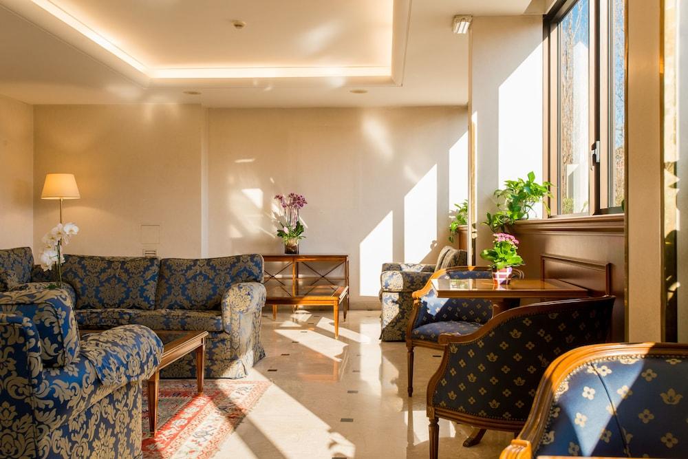 Hotel The Brand 4*