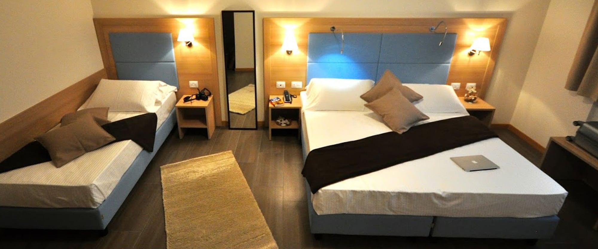 Hotel 325 Tor Vergata Rome