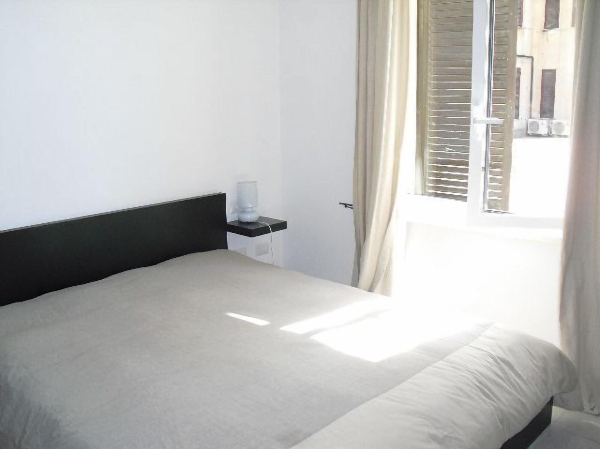 Guest house Holidays S.lorenzo New 2*