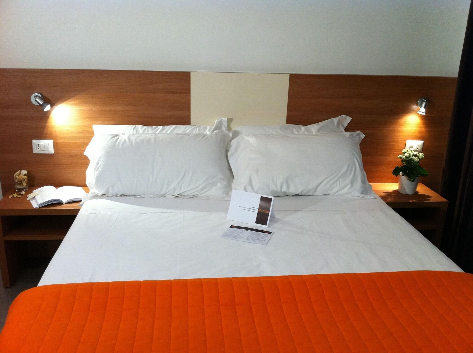 Holidays S.lorenzo New 2* Rome