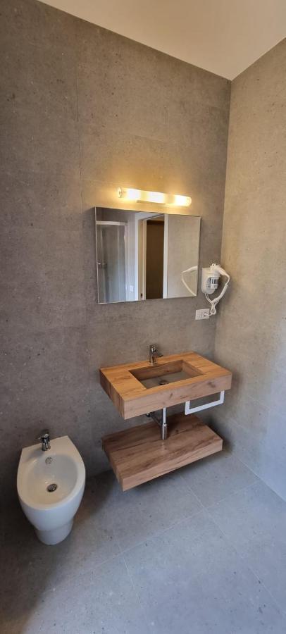 Luciano Licia Guest house