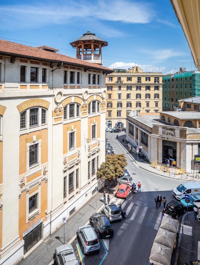 Sunny Flat Near Borghese * Rome