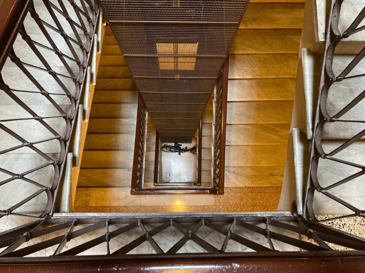 Sunny Flat Near Borghese Appartement *