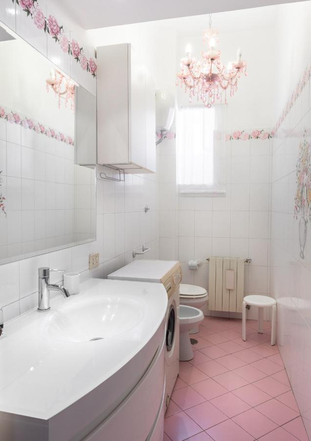Sunny Flat Near Borghese *