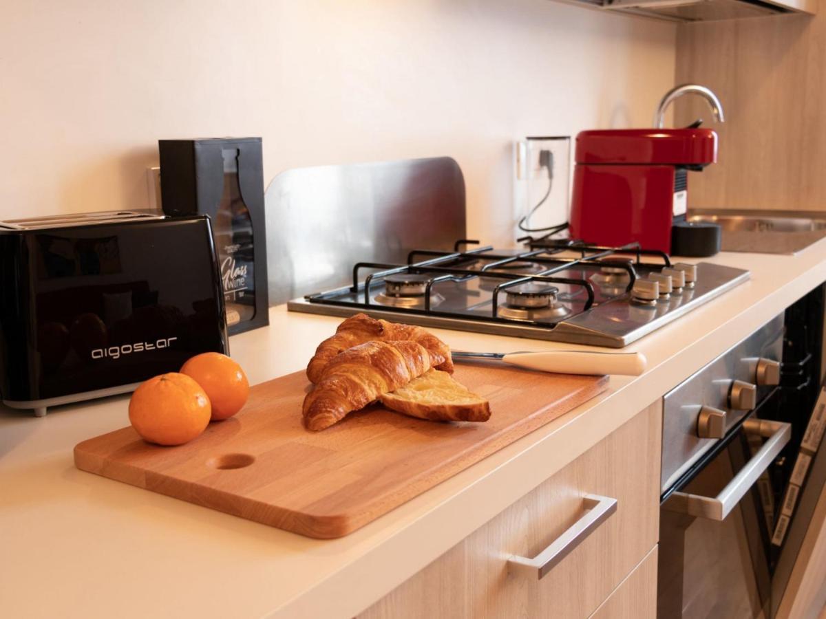 The Rent - One-bedroom Near San Pietro Appartement