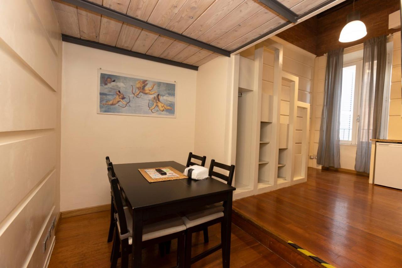 Apartment Venezia Square Rome