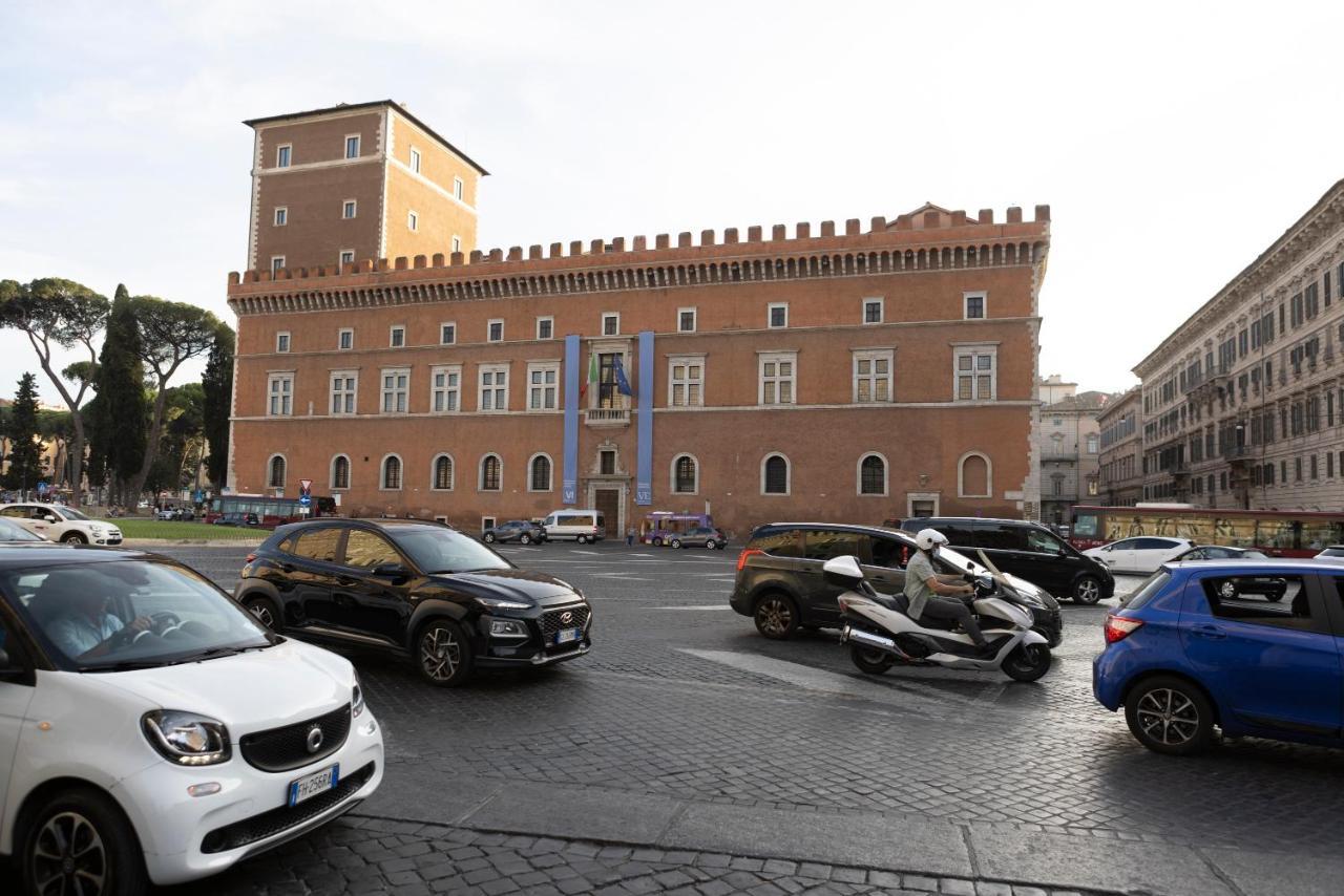 Apartment Venezia Square
