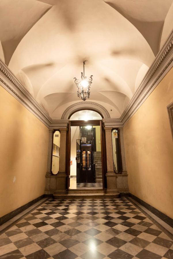 Apartment Venezia Square Rome
