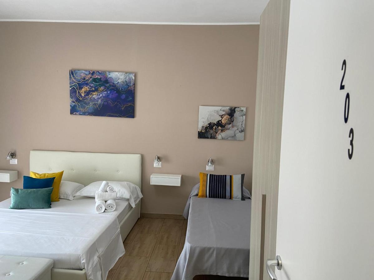 Juna's Guest house