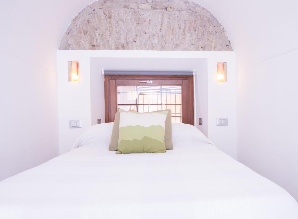 Spanish Steps Mini-loft