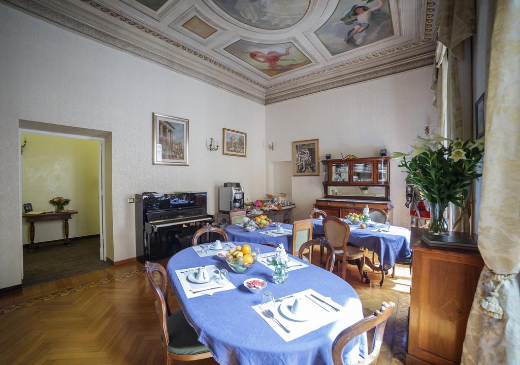 Bed & Breakfast Affreschi Su Luxury 2*