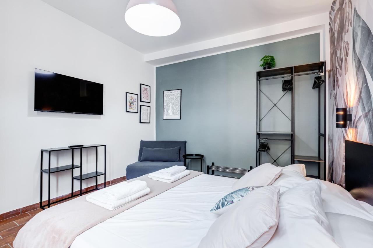 Bbl - Trevi 2bdr * Roma