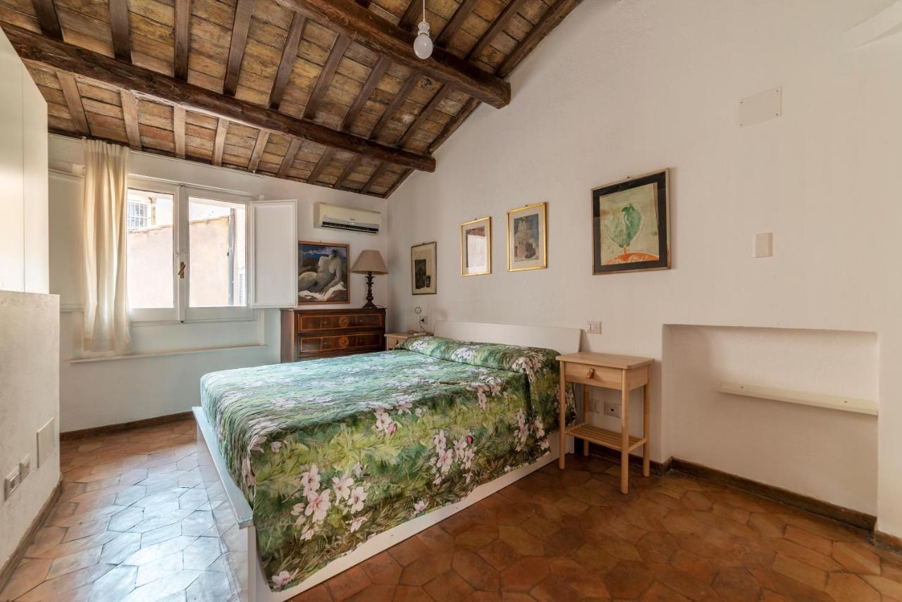 Banchi Vecchi With Terrace Apartment