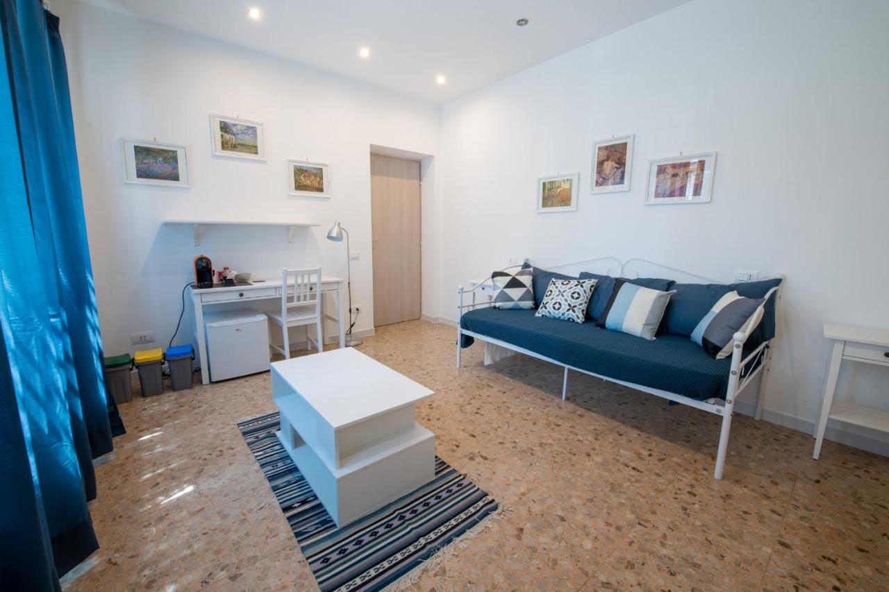 Casa Rosa Beige E Blu Appartement