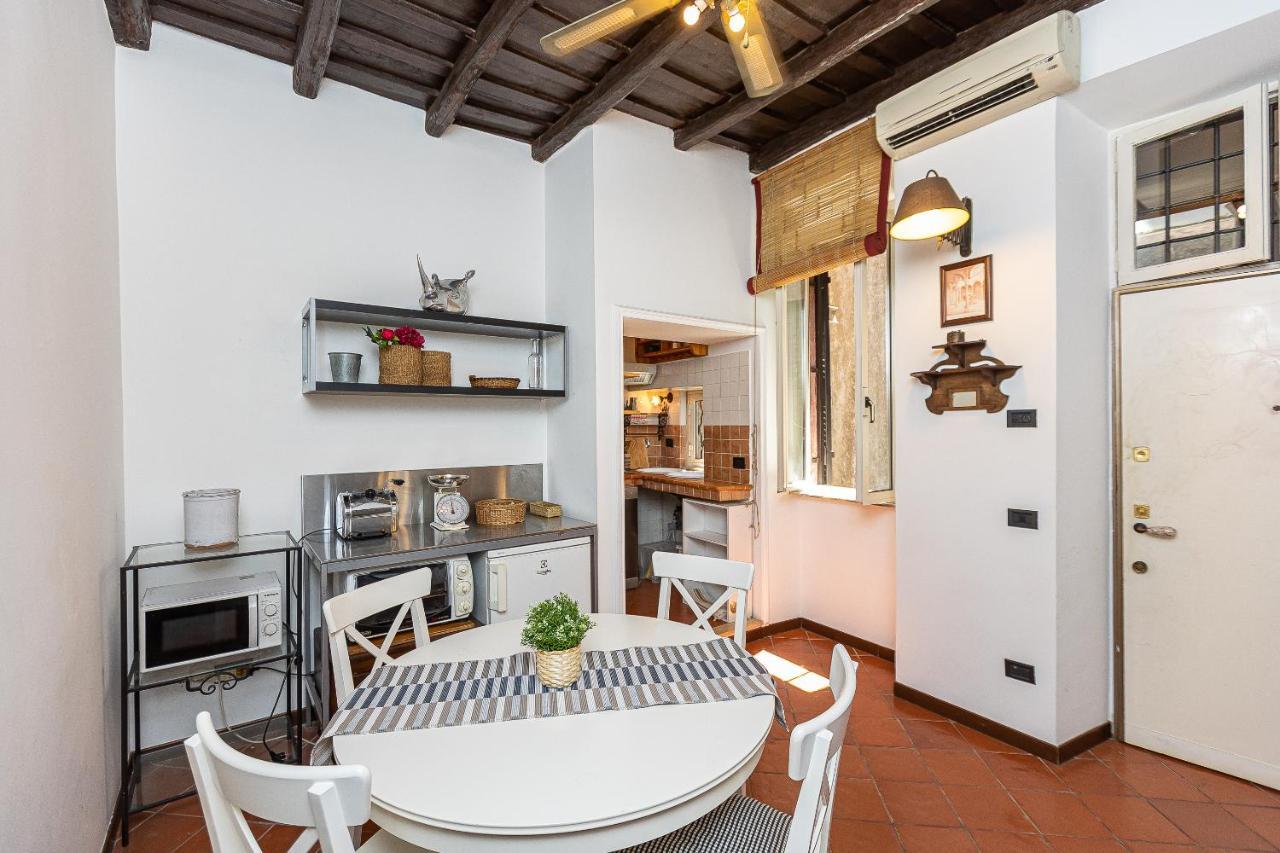 Appartement Lungaretta By In Rome