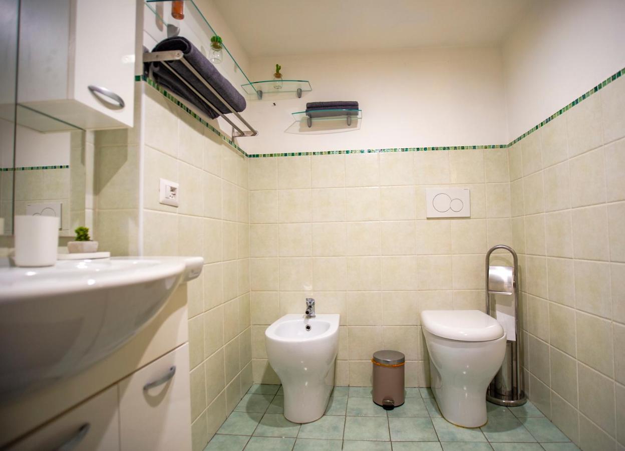 Colosseo-termini 5 ✶✶✶✶ Elegante Apartment *