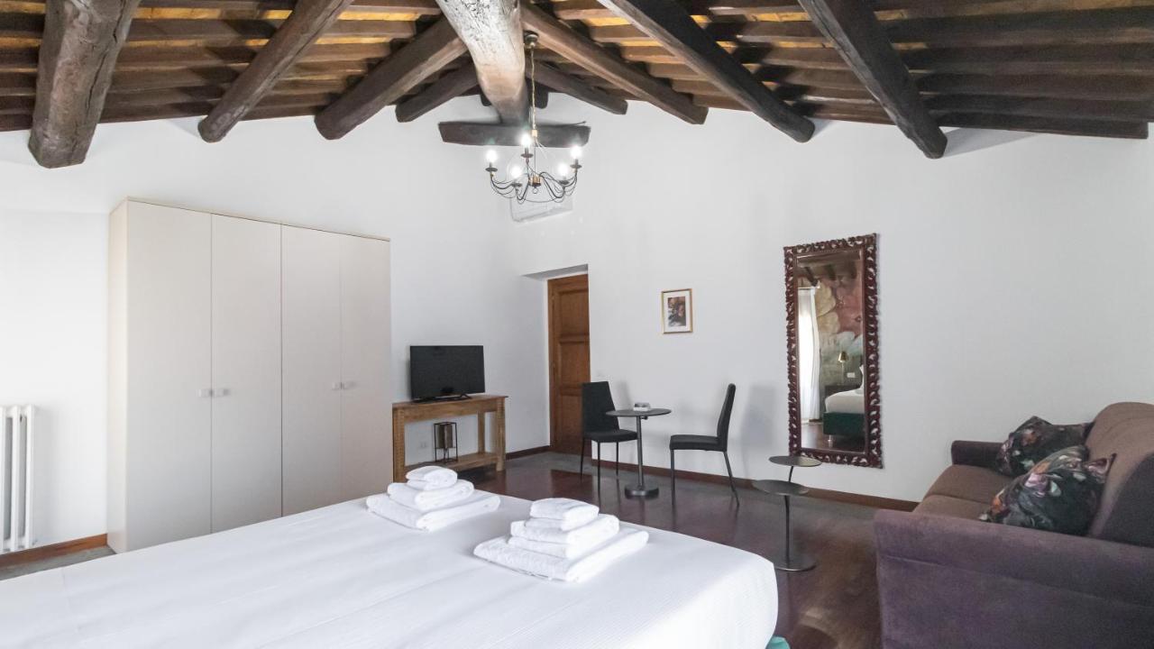 Appartement Italianway - Barberini Elegantia *