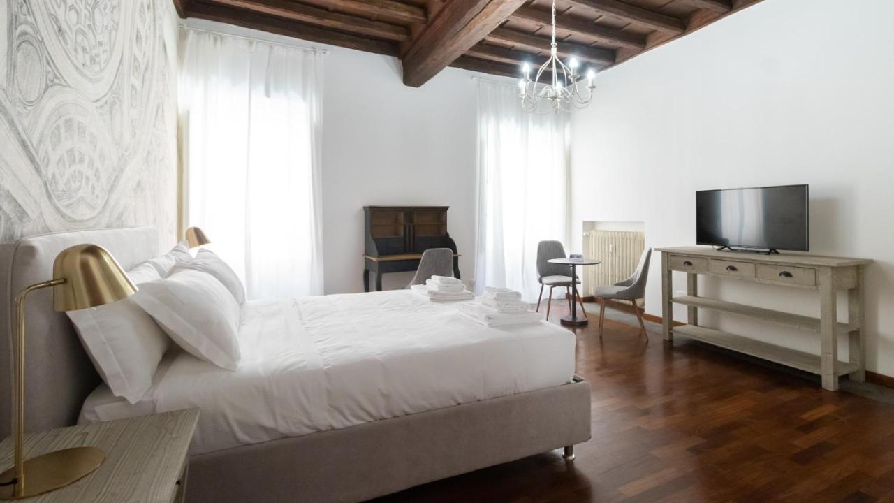 Italianway - Barberini Elegantia Appartement *