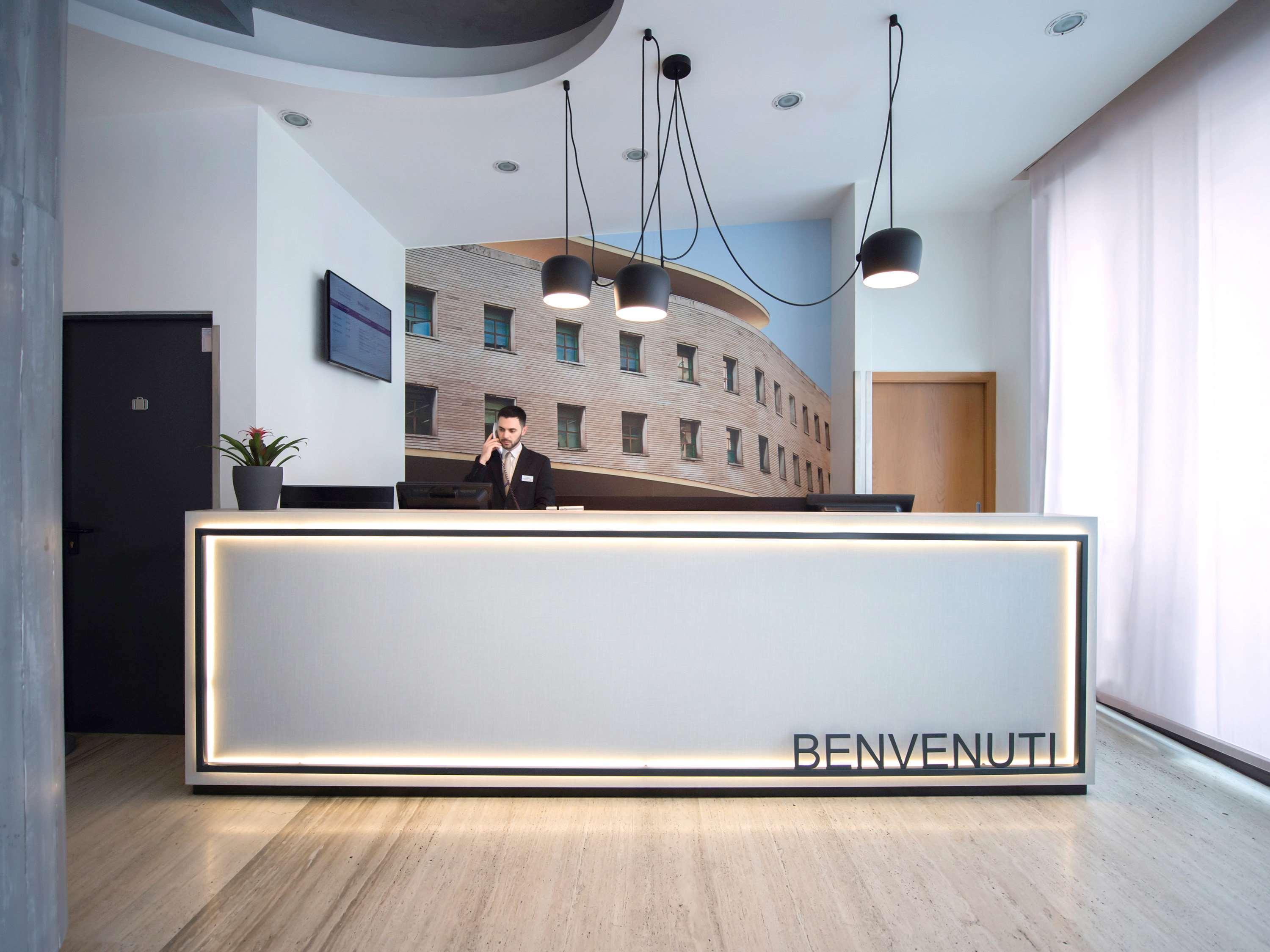 Mercure Piazza Bologna Hotel