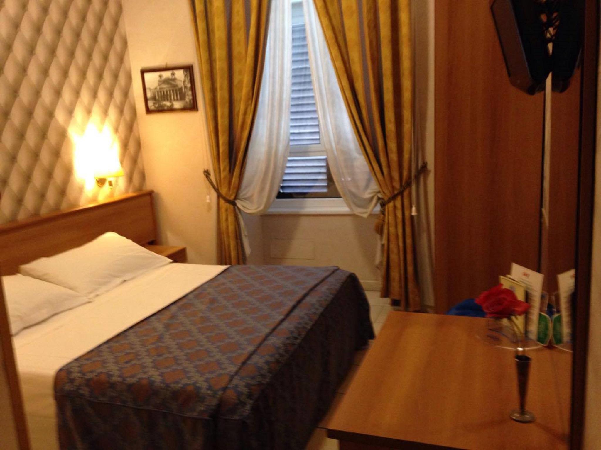 Assisi Hotel 3*
