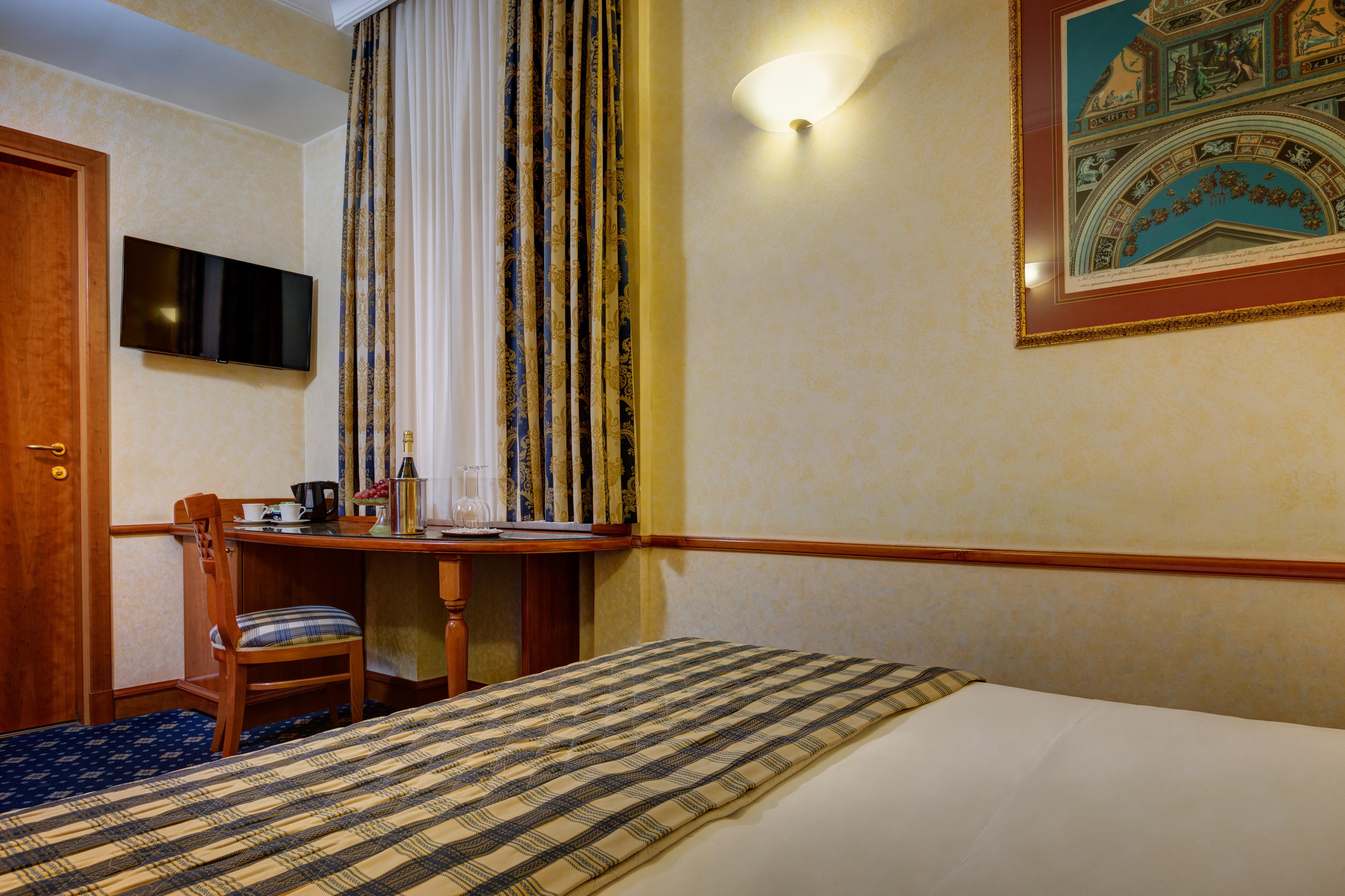 Hotel Amalfi Rome