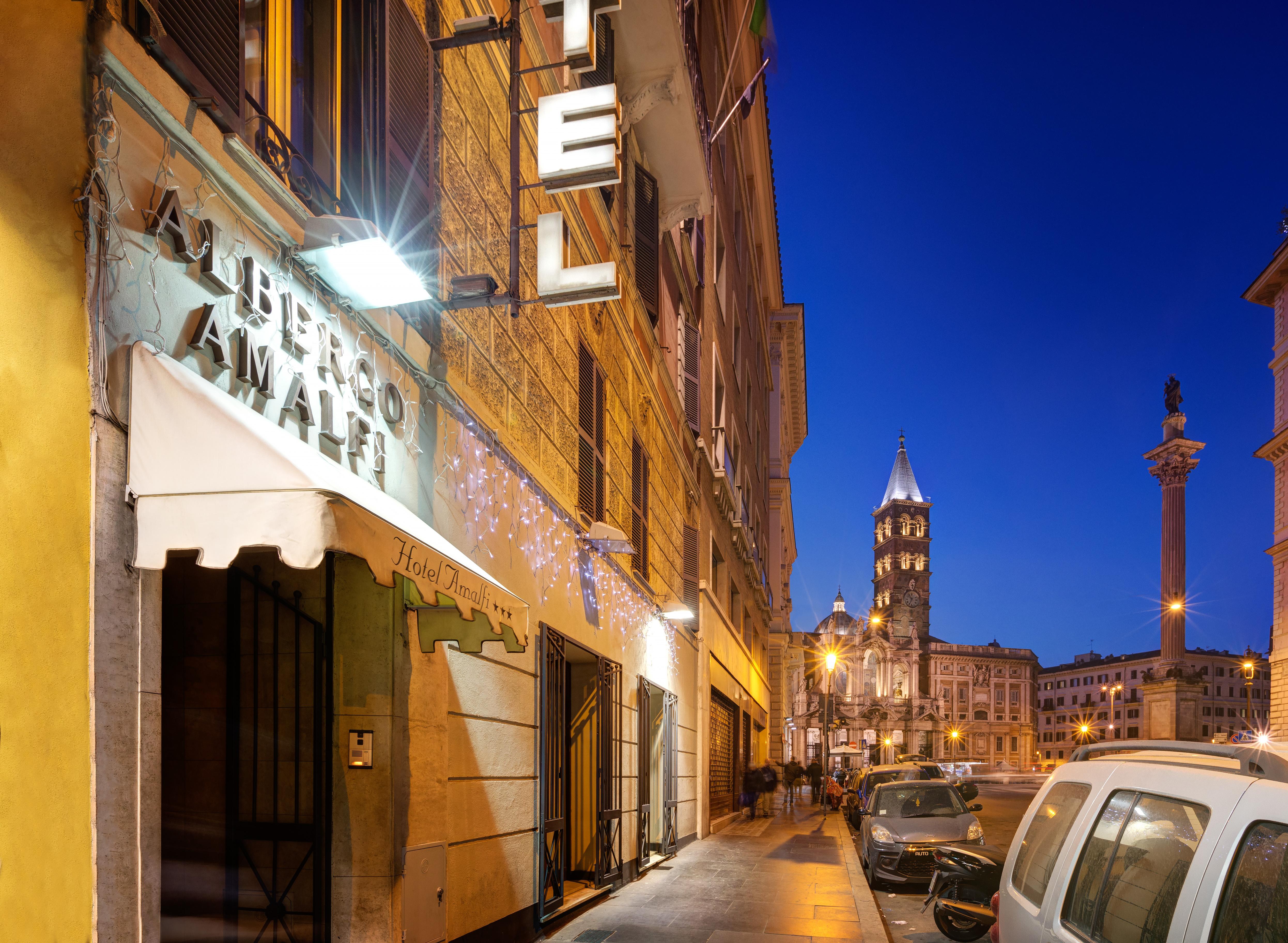 Hotel Amalfi 3*