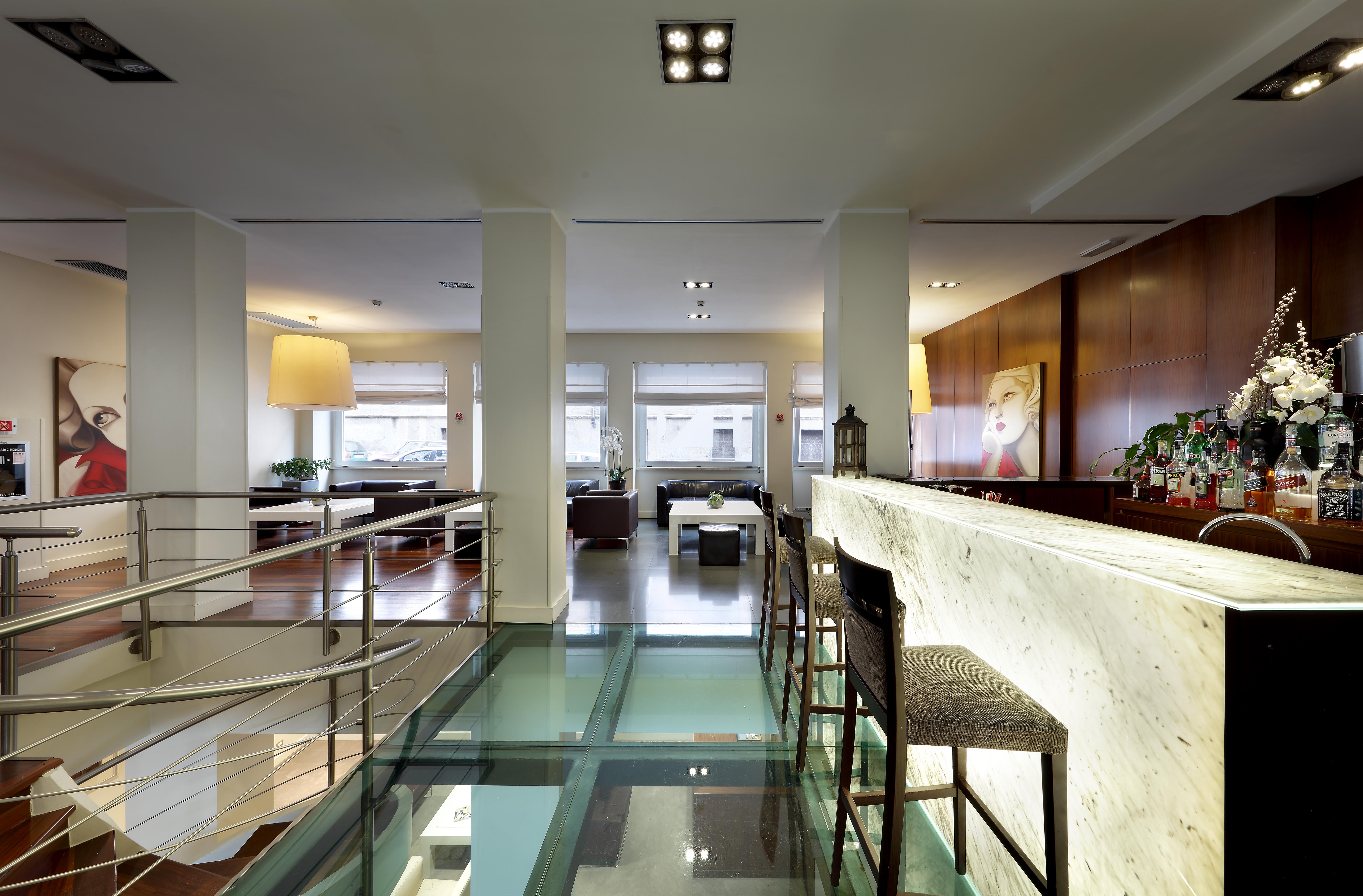 Saint John Hotel 4*