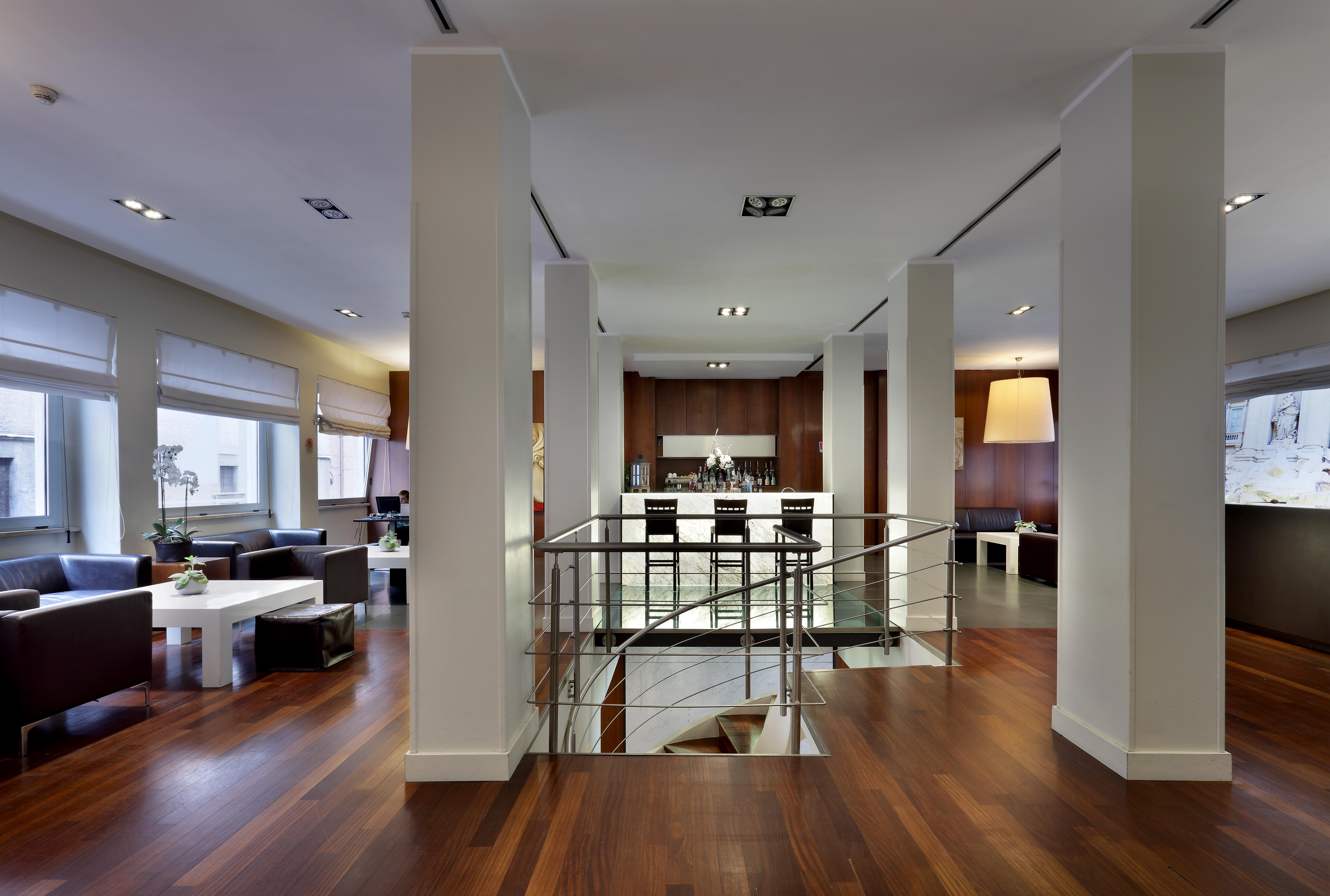 Saint John Hotel 4*